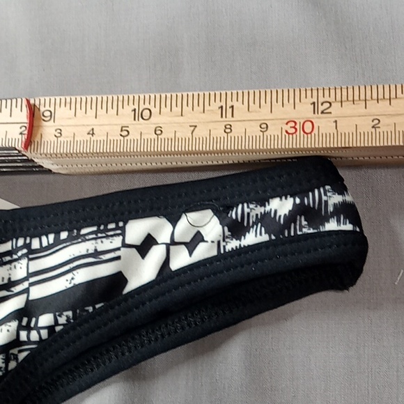 L Space Bikini Bottom Women SMALL Cruisewear Resort New  BLACK WHITE ITSY CUT - Picture 7 of 7
